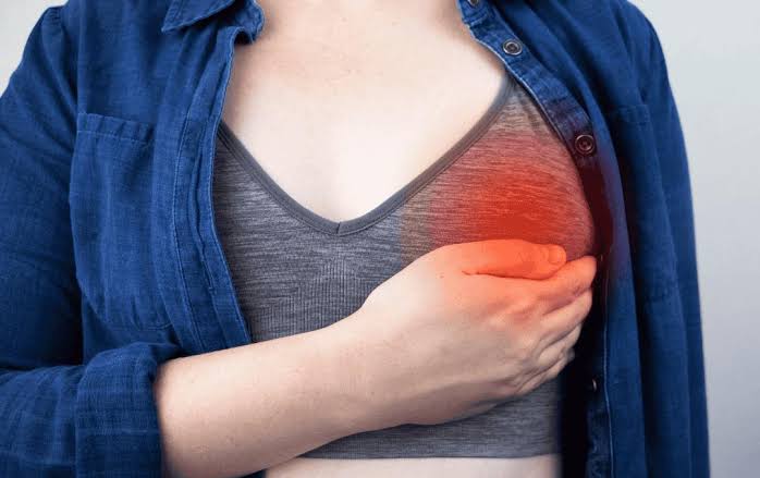Breast Pain Before Menstruation : Causes and Helpful Tips